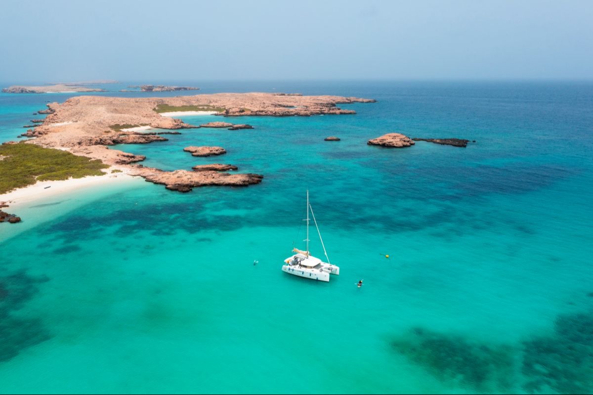 Catamaran holiday - 4 days (3 nights)
