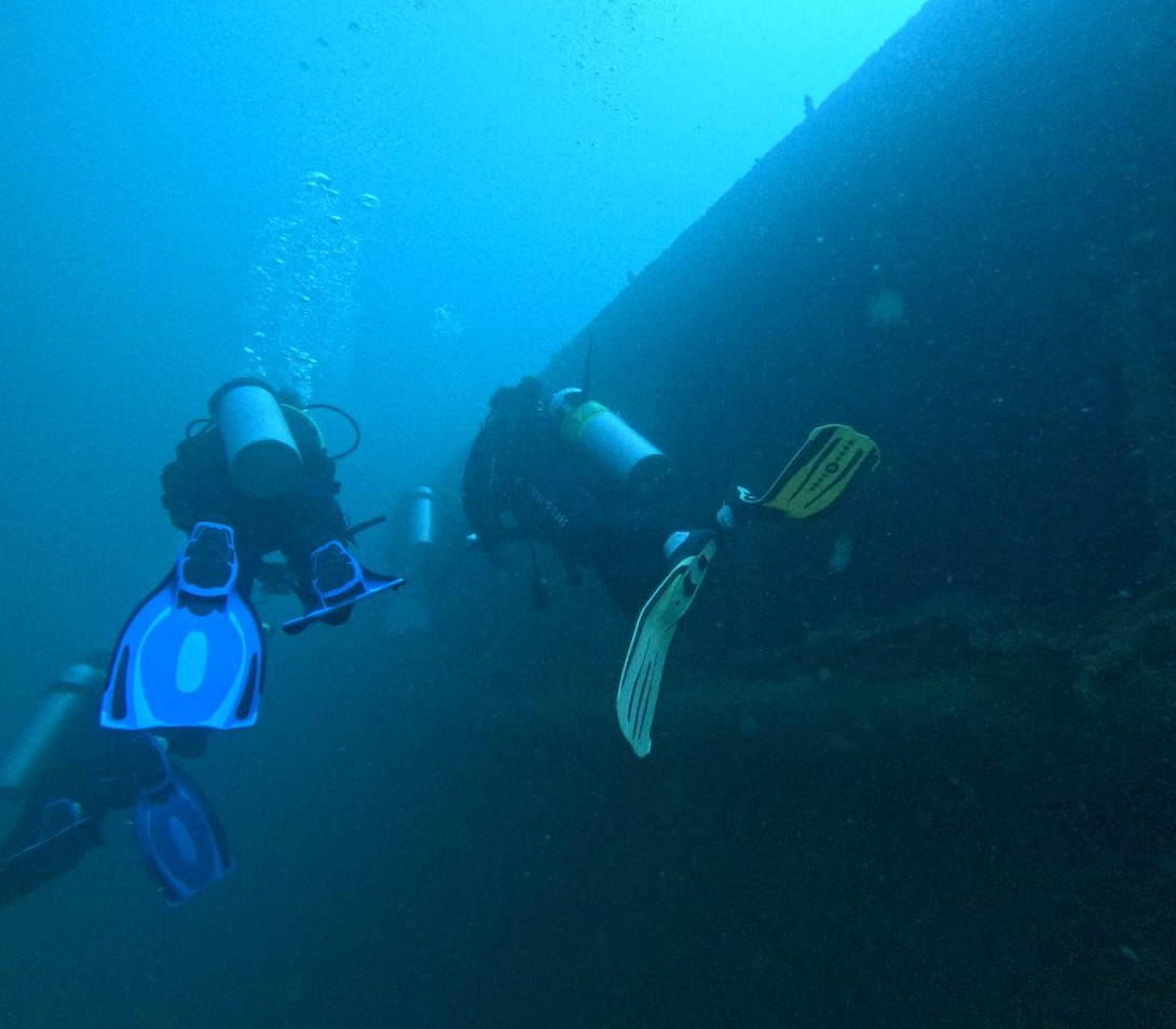 Wreck Dive